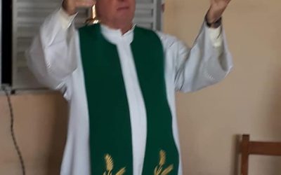 Louvo a Deus pela santa missa celabrada!